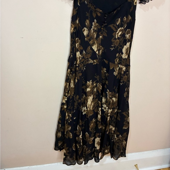 NWT. Reformation Evra Dress. NEW - Picture 10 of 13